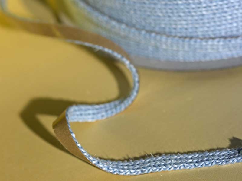 Cinta fibra de vidrio con adhesivo 20x5 mm